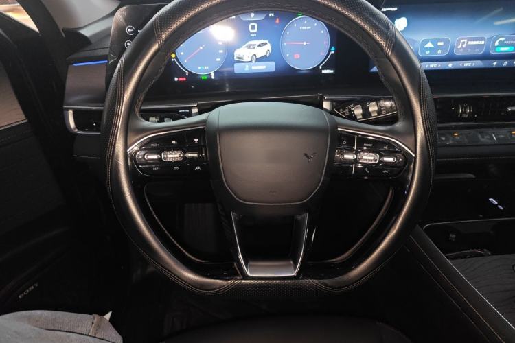 Used Chery Tiggo 8 PRO 2025 290T Two-Wheel-Drive Luxury Edition