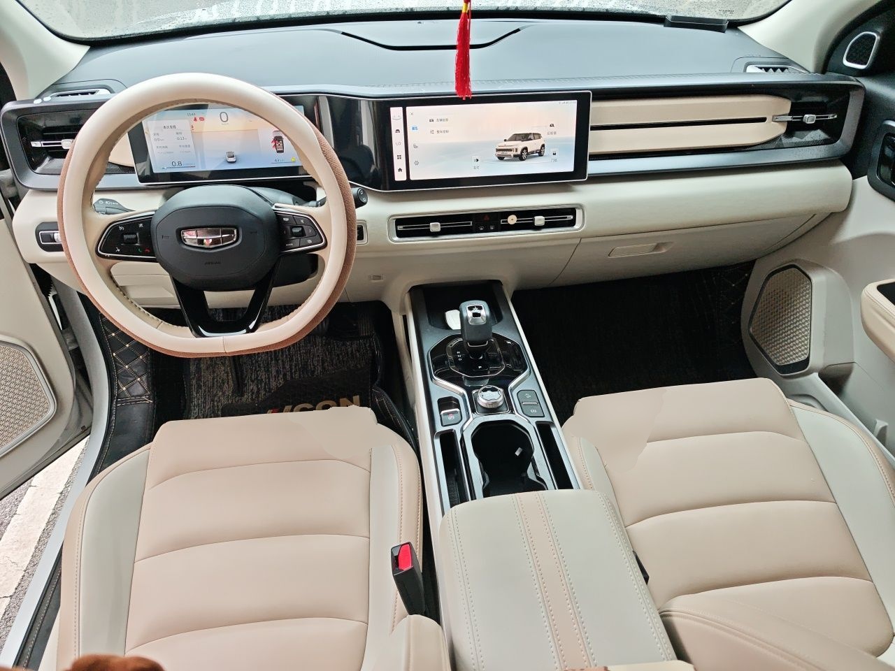 Geely Auto icon 2023 1.5TD Chocolate Smoothie Edition — снимка 9