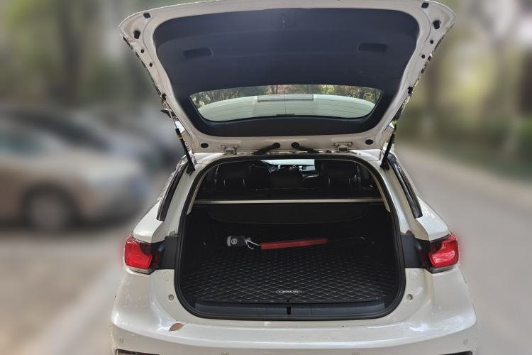 Used Lexus CT 2017 CT200h Elite Edition Solid Color China V Standard
