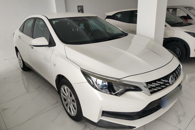 Used Venucia D60 2020 1.6L Entry Manual Comfort Edition