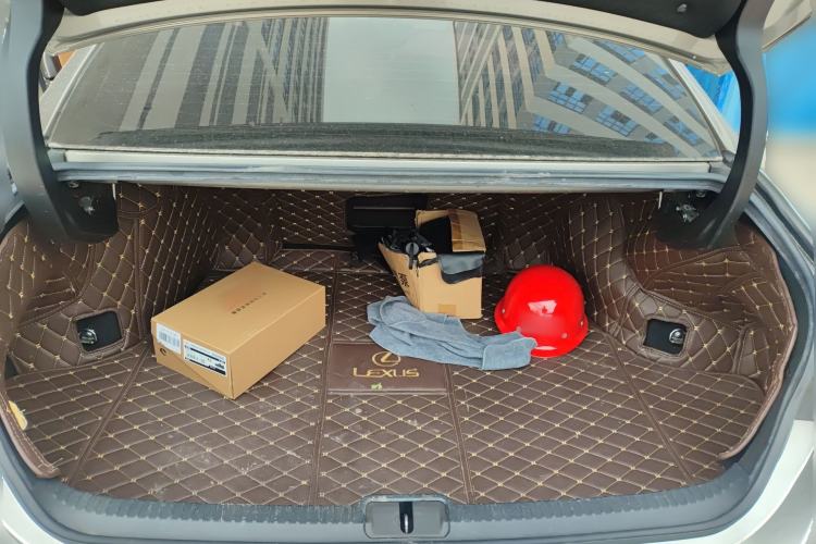 Used Lexus ES 2018 200 Excellence Edition China V Standard Trunk