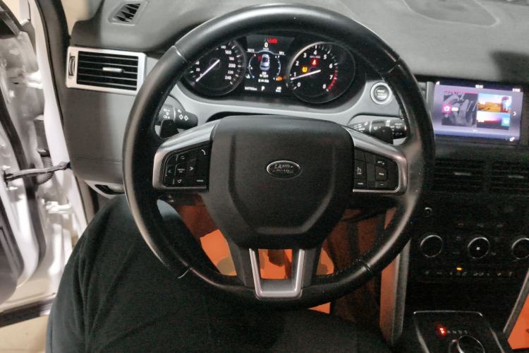 Used Land Rover Discovery Sport 2018 240 PS SE Version Steering Wheel
