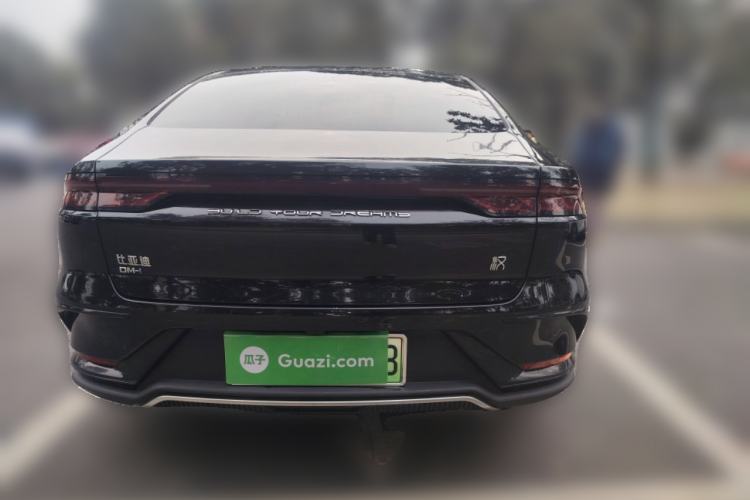 Used BYD Han 2022 DM-i 121KM Luxury Model