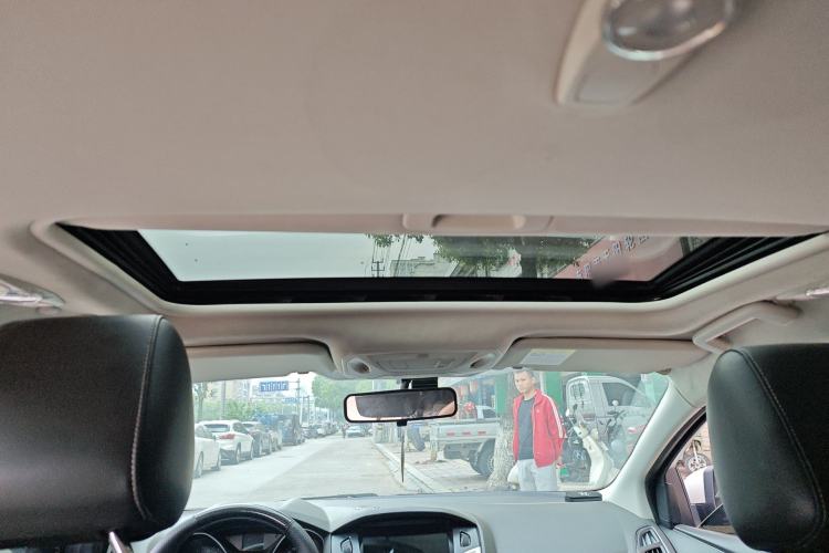 Used Ford Focus 2012 Sedan 1.6L Automatic Fashion Edition
