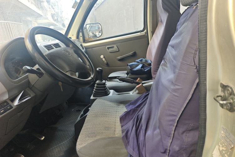 Used CHANGAN KAICHENG Xingguang 4500 2012 1.3L Base Version 4G13S1 Left Front Seat