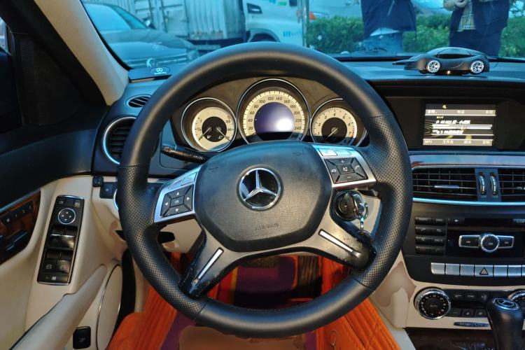 Used Mercedes-Benz C-Class 2011 C 200 CGI Elegant Model
