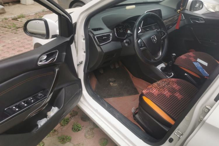 Used Baojun 310 2016 1.2L Manual Luxury Model
