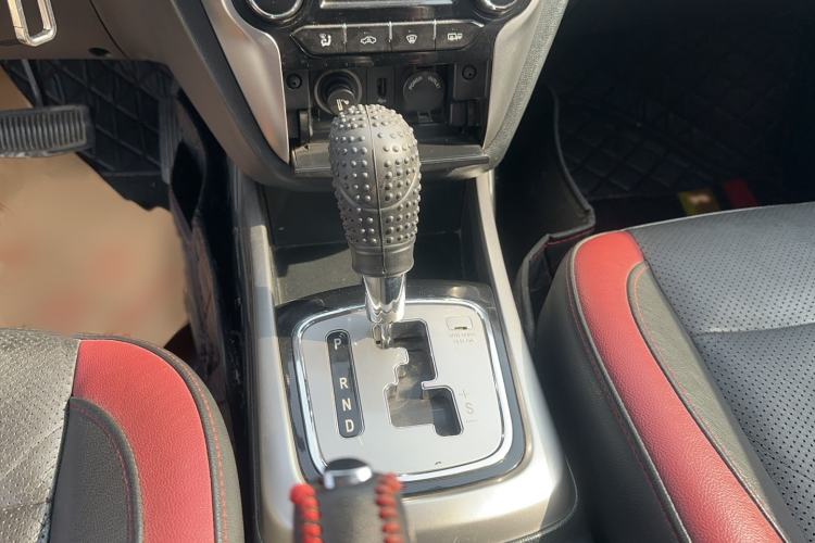 Used CHANGAN Eado 2013 1.6L Automatic Junku Model China IV Standard Gear Lever