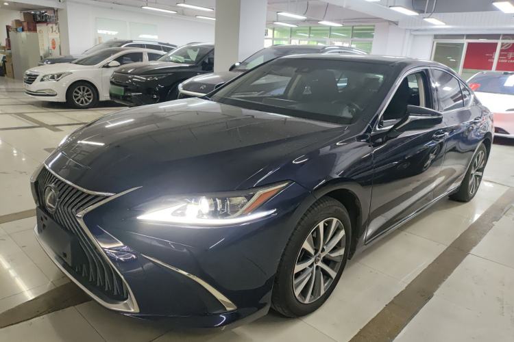 Used Lexus ES 2020 200 Excellence Edition