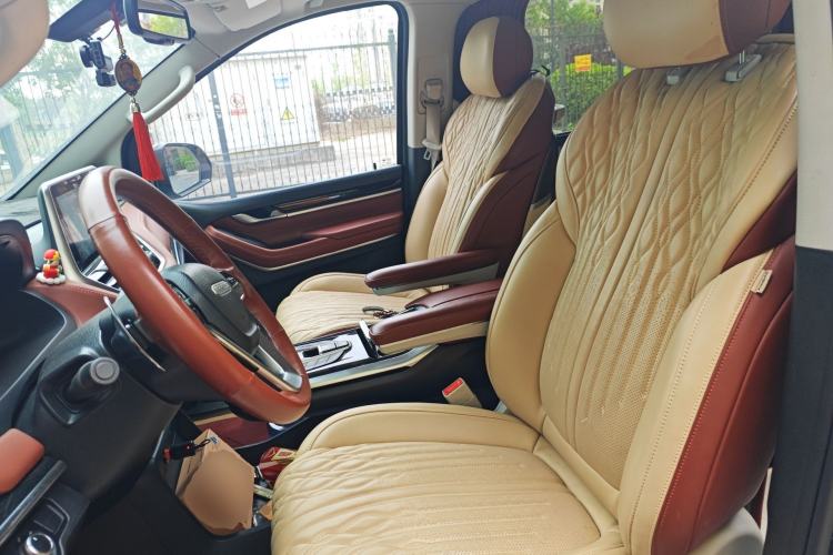 Used SAIC MAXUS G20 2020 2.0T Gasoline Automatic Luxury Executive Edition