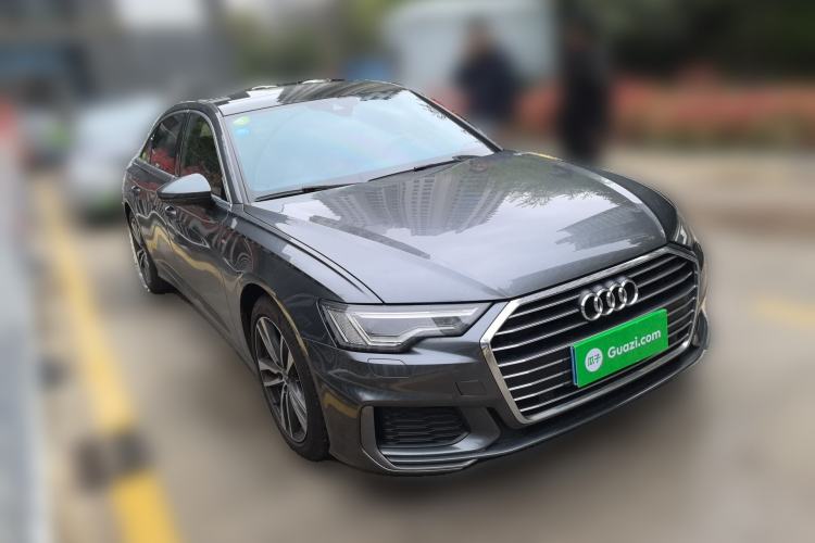 Used Audi A6L 2019 40 TFSI Luxury Dynamic Model Front Right 45 Deg