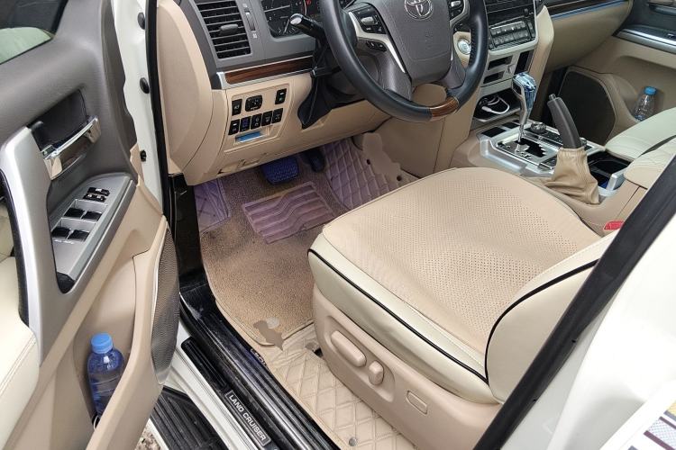 Used Toyota Land Cruiser  Driver Seat