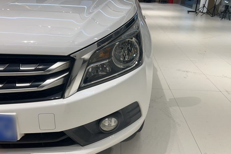 Used Venucia T70 2016 2.0L Manual RuiQu Version

