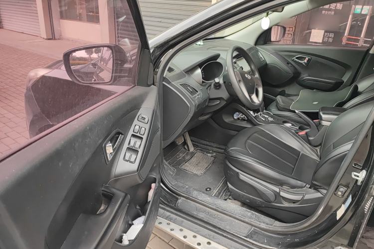 Used Hyundai ix35 2013 2.0L Automatic 2WD Comfort GL China IV Standard