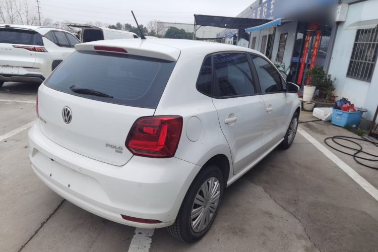 Used Volkswagen Polo 2016 1.6L Automatic Comfort Model
