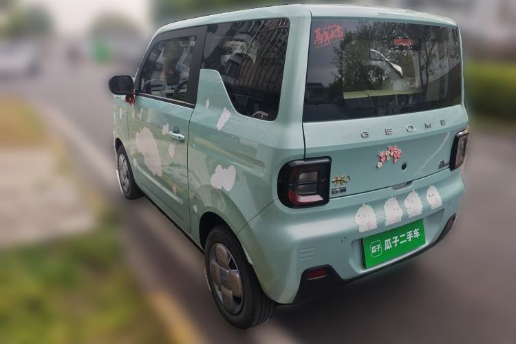 Used Geely Galaxy Panda 2023 Panda Mini 200km Endurance Bear
