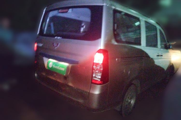 Used Wuling Rongguang V 2015 1.5L Practical Version