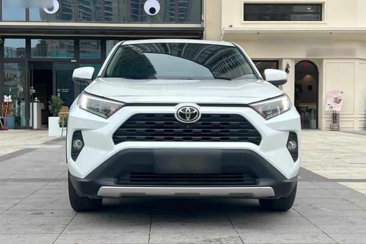 Used Toyota RAV4 2021 2.0L CVT Two-Wheel Drive Fashion Edition Exterior 5