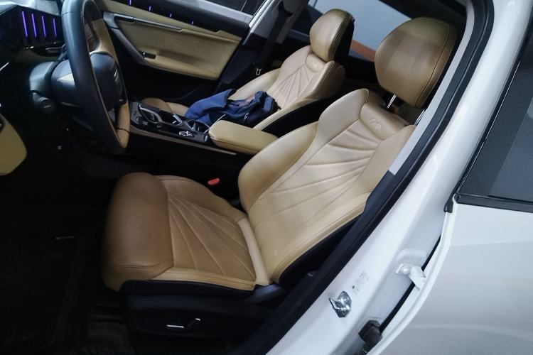 Used Geely Auto FX11 2023 1.5TD DCT Prestige Edition Left Front Seat