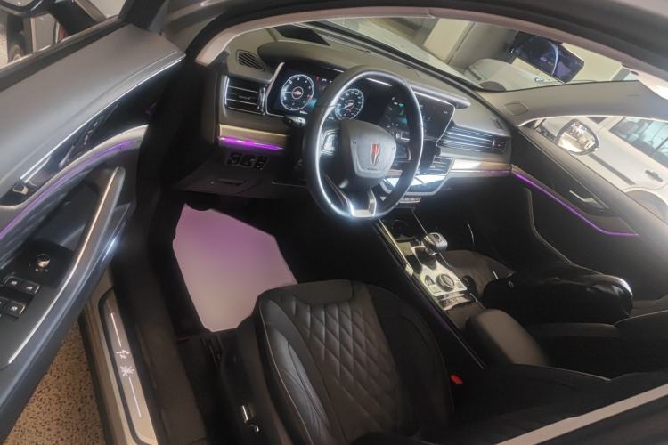 Used Hongqi HS5 2019 2.0T Smart Connect Flagship All-Wheel-Drive Version Driver Seat