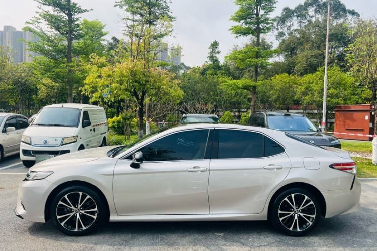 Used Toyota Camry 2019 2.0E Elite Edition China VI Standard Exterior 9