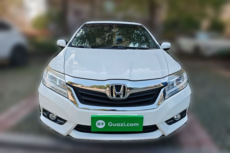 Used Honda Crider 2013 1.8L automatic luxury edition
