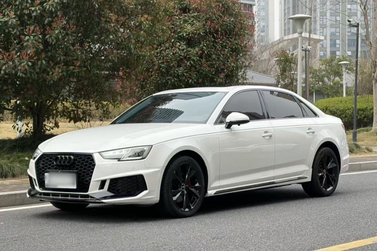 Used Audi A4L 2018 30th Anniversary Edition 40 TFSI Trendy Model