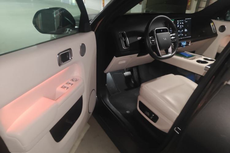 Used Li Auto L9 2023 Pro Model
