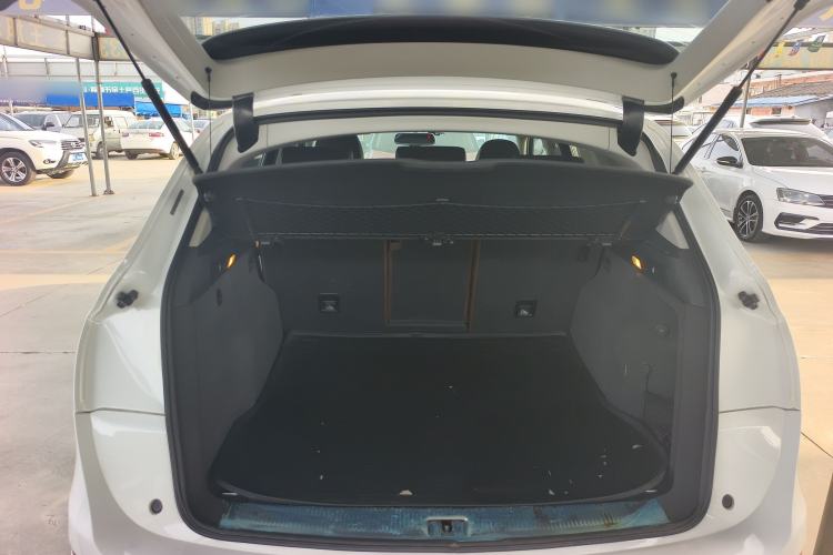 Used Audi Q5 2017 40 TFSI Technology Edition Trunk