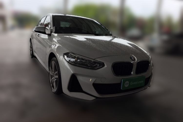 Used BMW 1 Series 2020 125i Leading Model M Sport Package Front Right 45 Deg