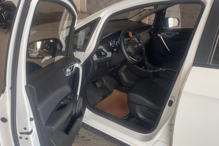 Used Geely Auto Vision X3 2020 1.5L CVT Luxury Model Driver Seat