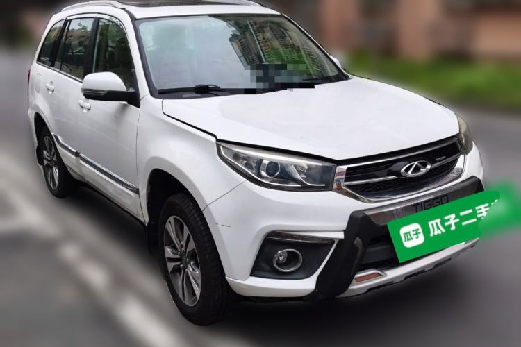 Used Chery Tiggo 3 2014 1.6L Manual Zhishang Edition Front Right 45 Deg