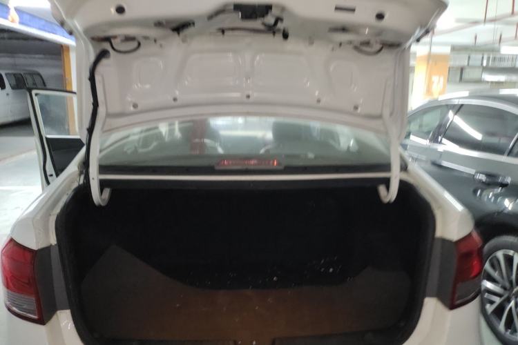 Used Kia K2 2015 Sedan 1.4L Automatic GLS