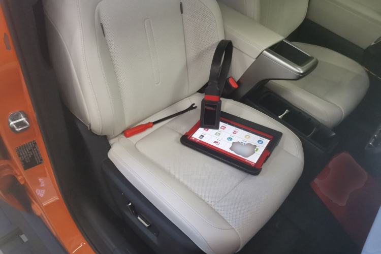 Used iCAR V23 2025 401 Two-Wheel Drive Intelligent Driving Version
