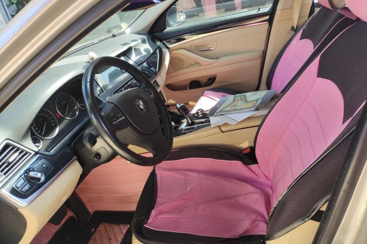 Used BMW 5 Series 2014 520Li Elegant Model
