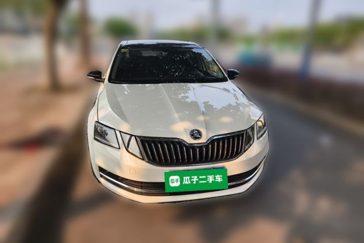 Used Skoda Octavia 2018 TSI280 DSG Luxury Edition Front