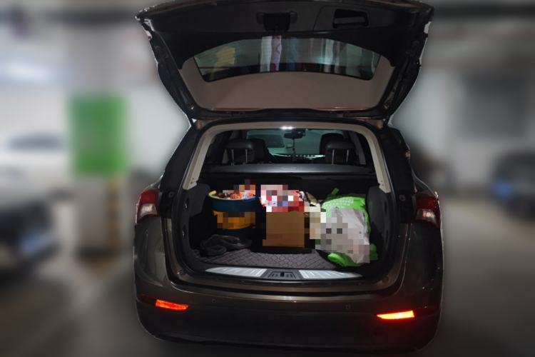 Used Buick Envision 2019 20T Two-Wheel Drive Leading Version China V Standard Trunk