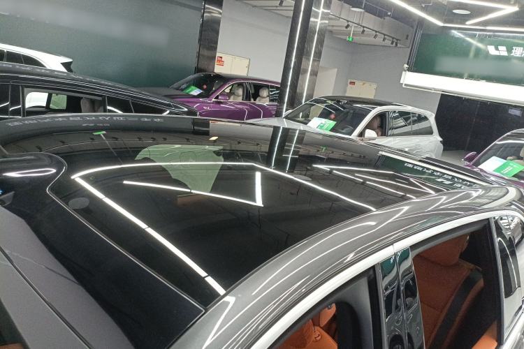 Used Li Auto L6 2025 Pro Smart Refresh Edition Roof