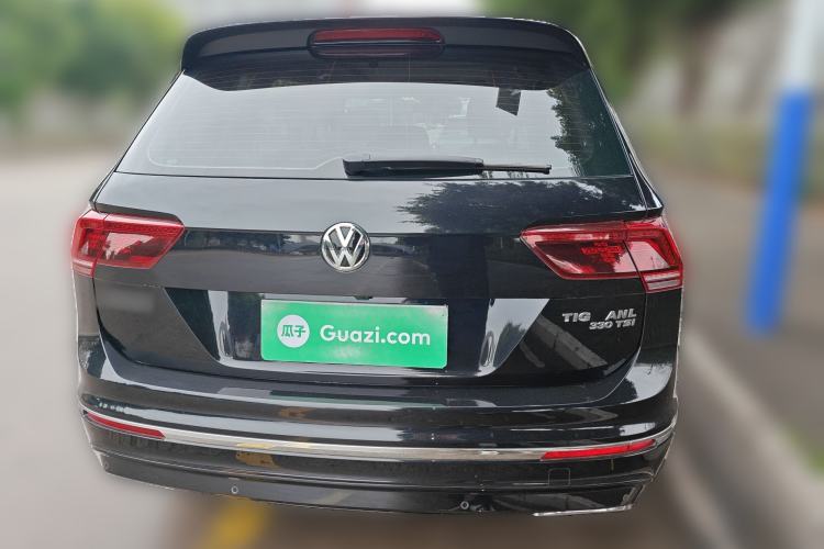 Used Volkswagen Tiguan L 2019 Restyled 330TSI Automatic Two-Wheel Drive R-Line Flagship Version China VI Standard

