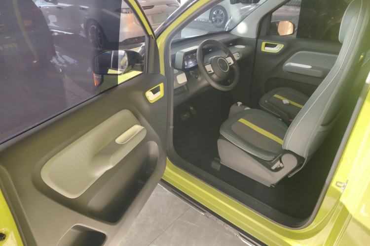 Used Wuling Hongguang MINIEV 2022 GAMEBOY 200km Gaming Edition with Lithium Iron Phosphate
