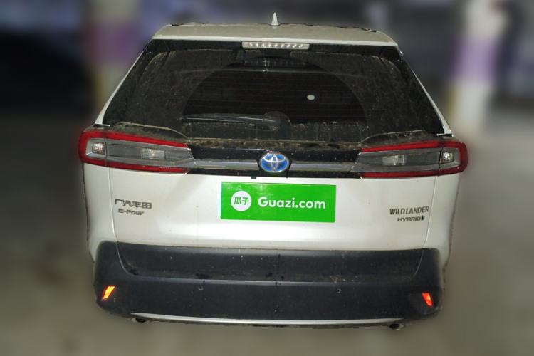 Used Toyota Wildlander 2022 Dual-Motor 2.5L E-CVT 4x4 Luxury PLUS Edition
