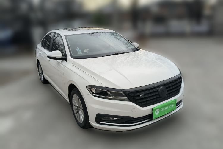 Used Volkswagen Lavida 2021 280TSI DSG Comfort Edition Front Right 45 Deg