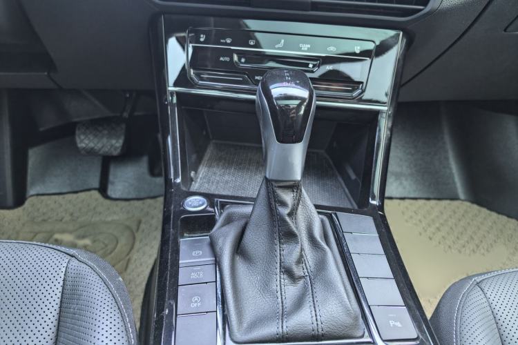 Used Volkswagen Passat 2024 280TSI Elite Edition
