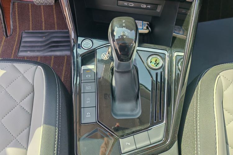 Used Volkswagen Tayron 2024 330TSI Two-Wheel Drive Luxury Plus Advanced Version
