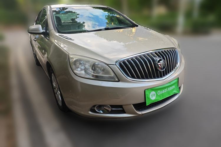 Used Buick GT 2013 GT 1.6L Manual Entry-Level Model Front Right 45 Deg