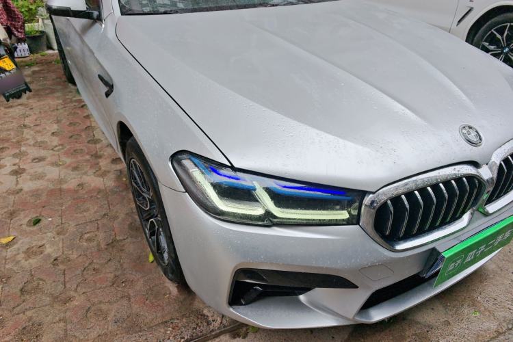 Used BMW 5 Series 2013 520Li Elegant Edition Right Front Headlight