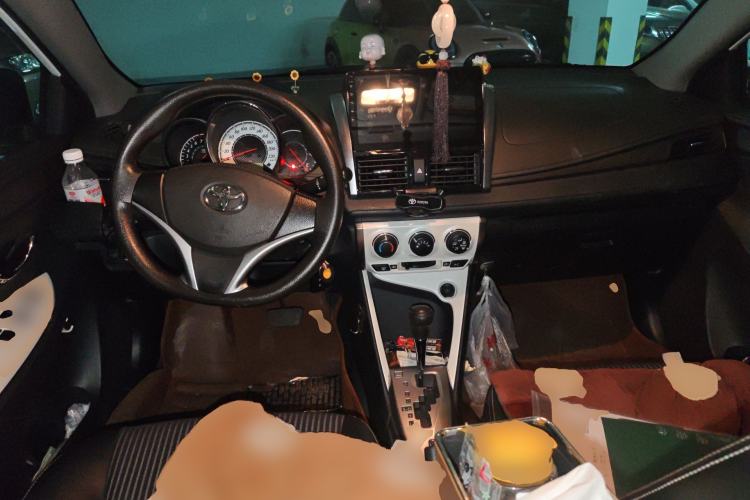 Used Toyota YARiS L Zhi Xuan 2015 1.5G Automatic Xuan Dong Sunroof Special Edition
