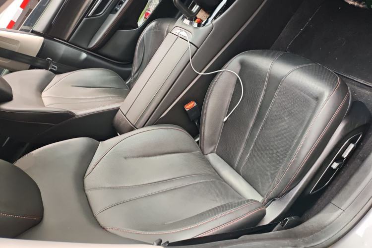 Used XPeng P7 2022 625E Right Front Seat