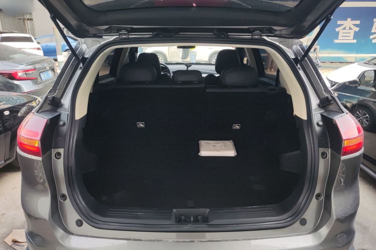 Used Geely Auto Emgrand X7 Sport 2021 Million Edition 1.8TD DCT Two-Wheel Drive Comfort Model Trunk