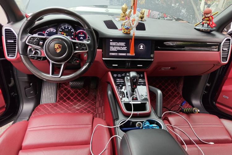 Used Porsche Cayenne E-Hybrid 2021 Cayenne E-Hybrid 2.0T Center Console